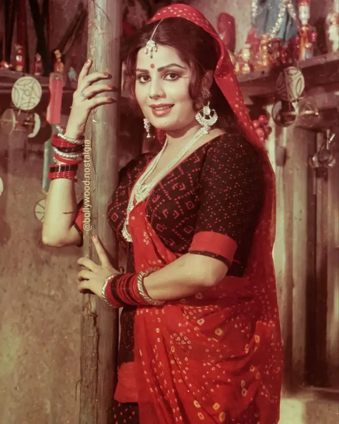 Sulakshana Pandit Sulakshana Pandit: Boyfriends, Husband, Family, Net Worth, Affairs, Body Measurements